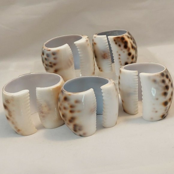 Vintage Lot 5 Spotted TIGER COWRIE Sea Shell Napkin Rings Holders - Picture 3 of 8
